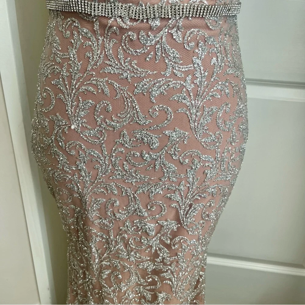 Portia & Scarlett Embellished High-Neck Halter Mermaid Gown Pink Silver Sz S - Picture 7 of 16
